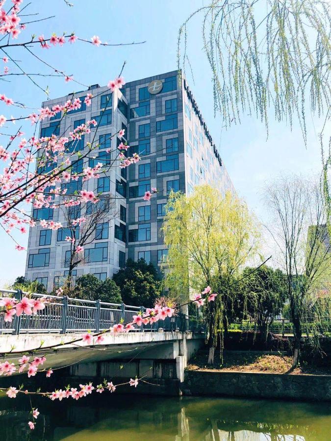 Langham Place, Ningbo Culture Plaza Экстерьер фото